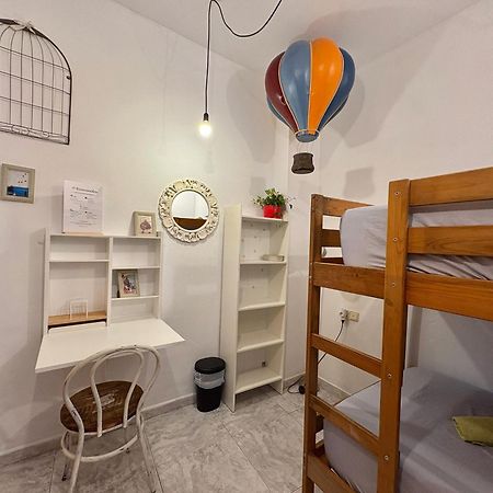 מאלגה Habitacion En Calle Molino מראה חיצוני תמונה